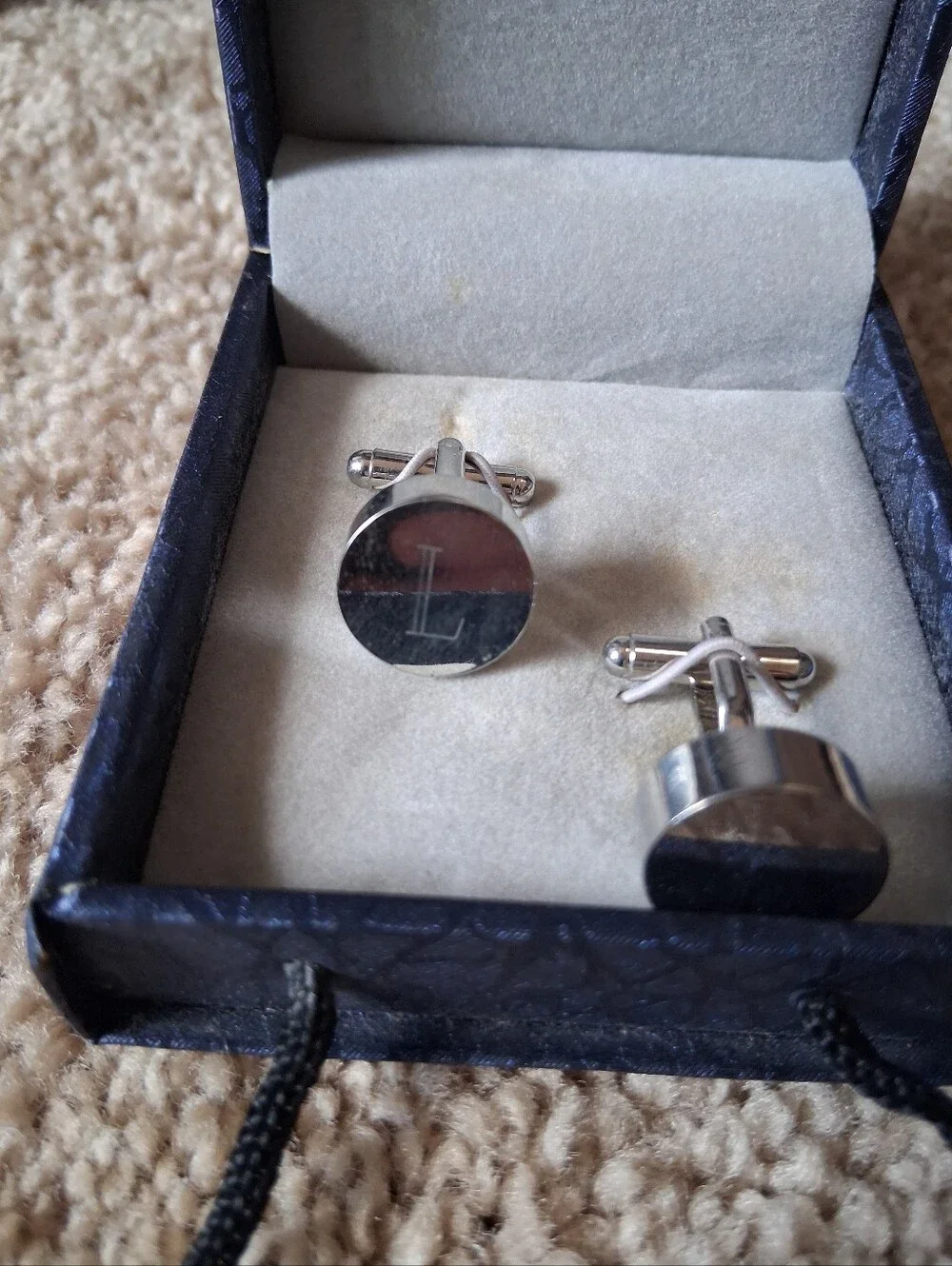 Bey-Berk Rhodium Plated Silver Monogrammed Cufflinks (L) Initial w/box